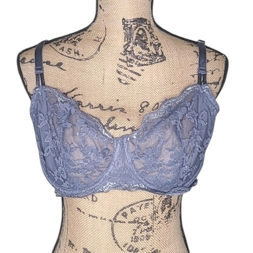 Victoria's Secret Dream Angels Push Up Without Padding Bra